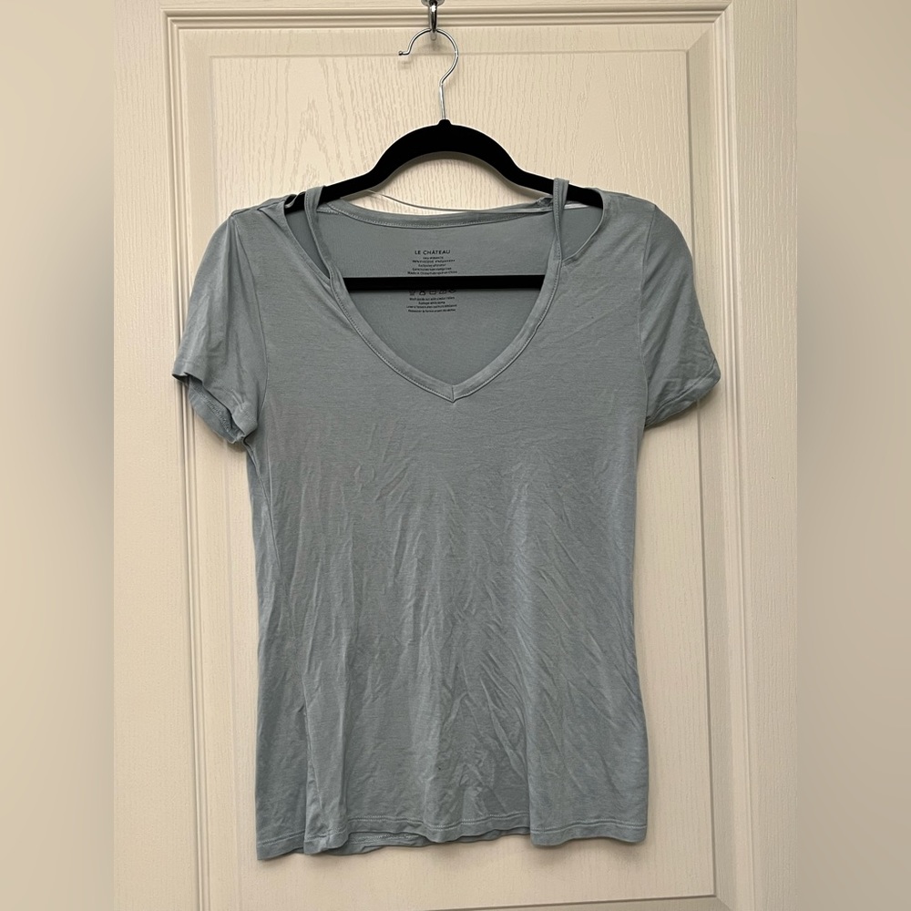 EXTREMELY SOFT Le Chateau tee shirt. Hardly worn